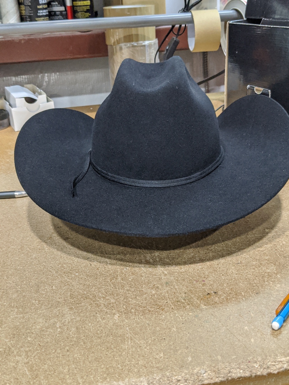 Ariat 6X Black Fur Felt Classic Cowboy Hat – Kingman - Picture 4 of 5